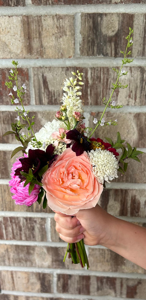 Dahlia Season Subscription – 3 Monthly Bouquets